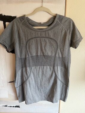 lululemon athletica Gray Swiftly Tech Short-Sleeve Tee